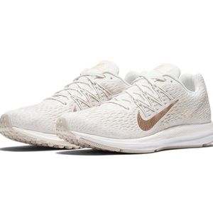 Nike Women Winflo 5 String Shoes